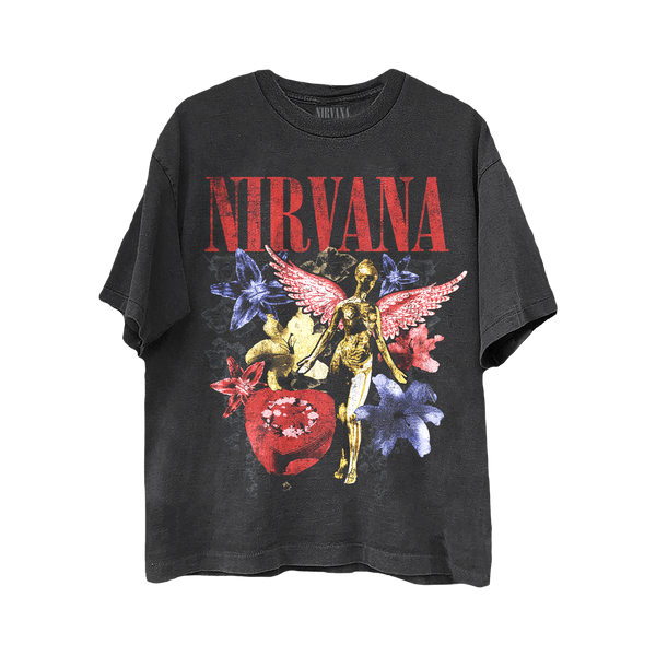 Graphic Shirts: Trendy Styles to Upgrade Your Wardrobe